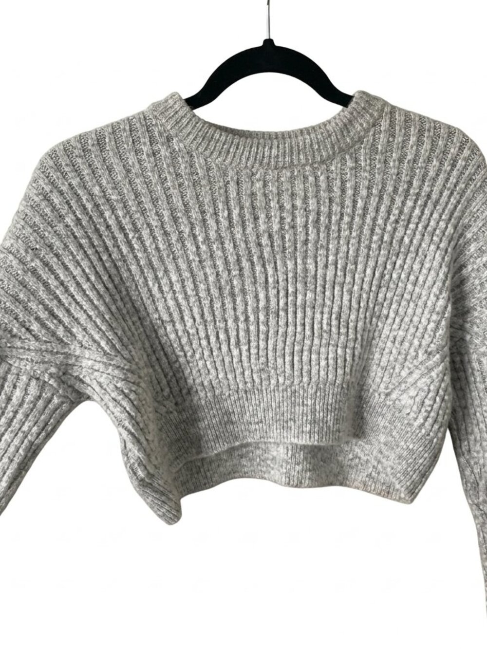 Urban Outfitters Cropped Ribbed Knit Sweater in Heather Grey β Size XS